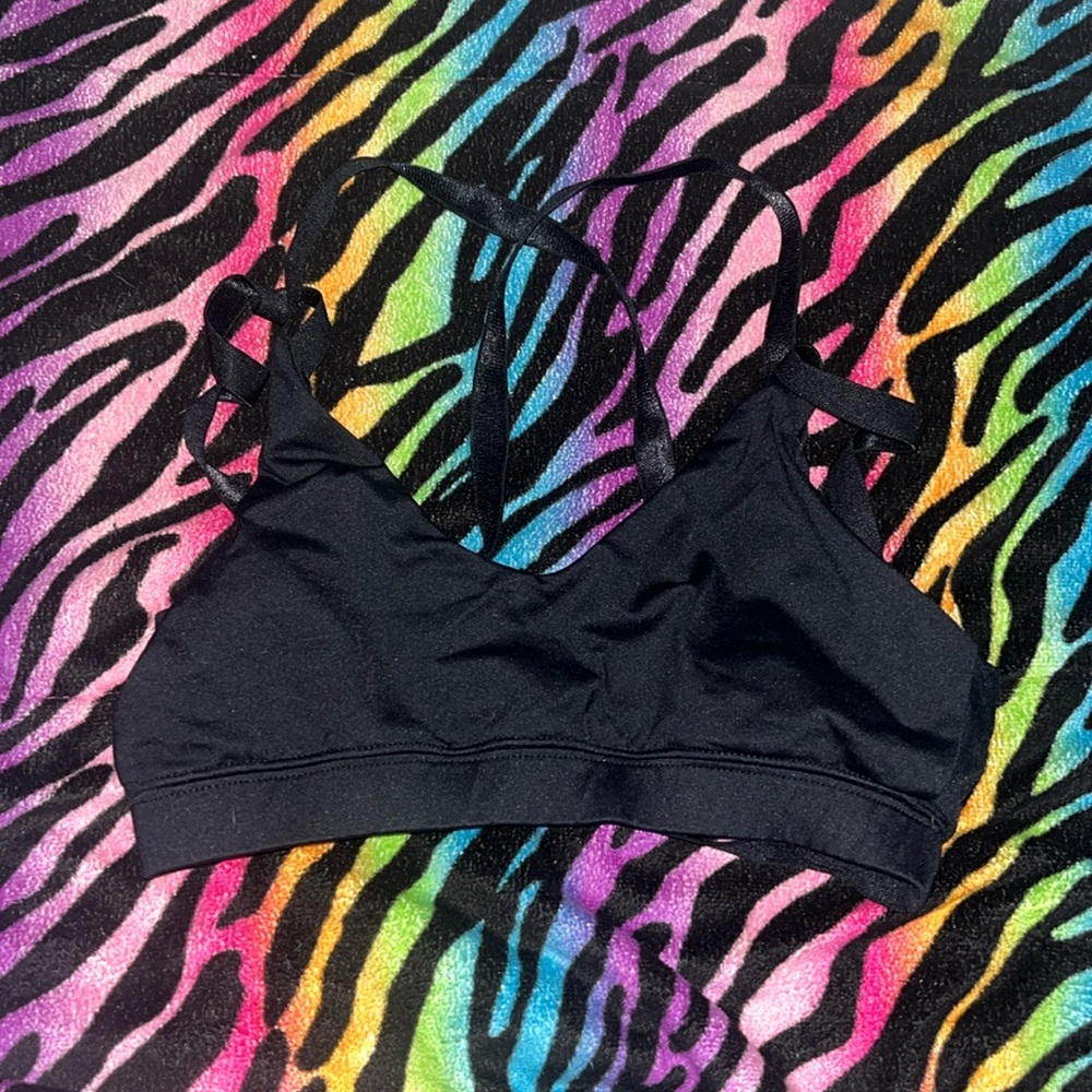 women XS black sports bra